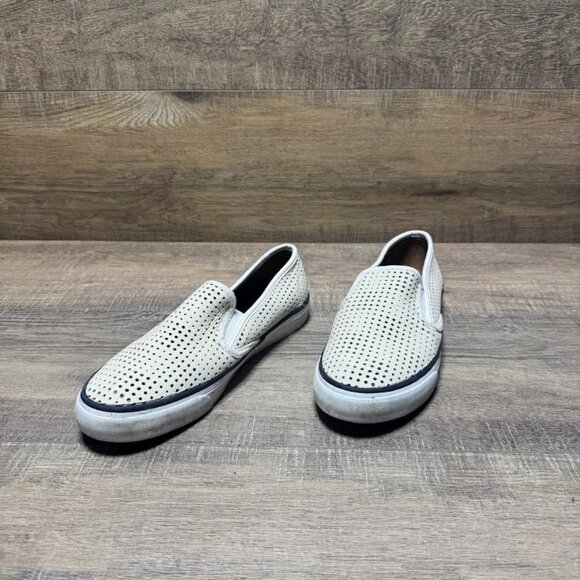 Sperry Top Sider Seaside Perforated Off White Leather Sneakers Women's Size 6.5 - Picture 1 of 7